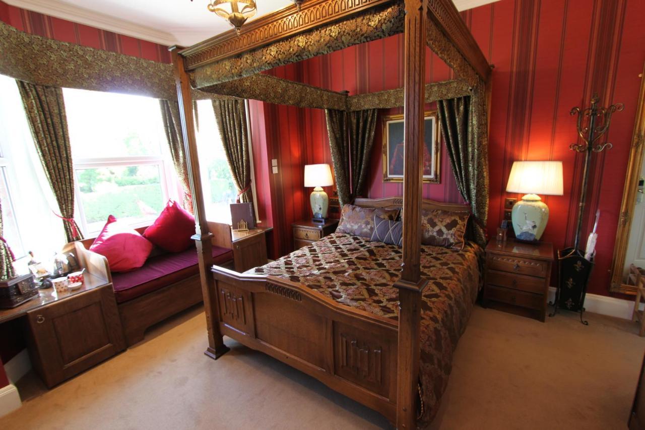 Tower Guest House York Bagian luar foto