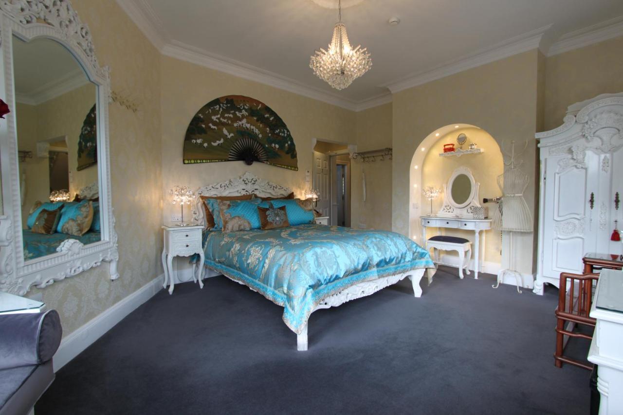 Tower Guest House York Bagian luar foto