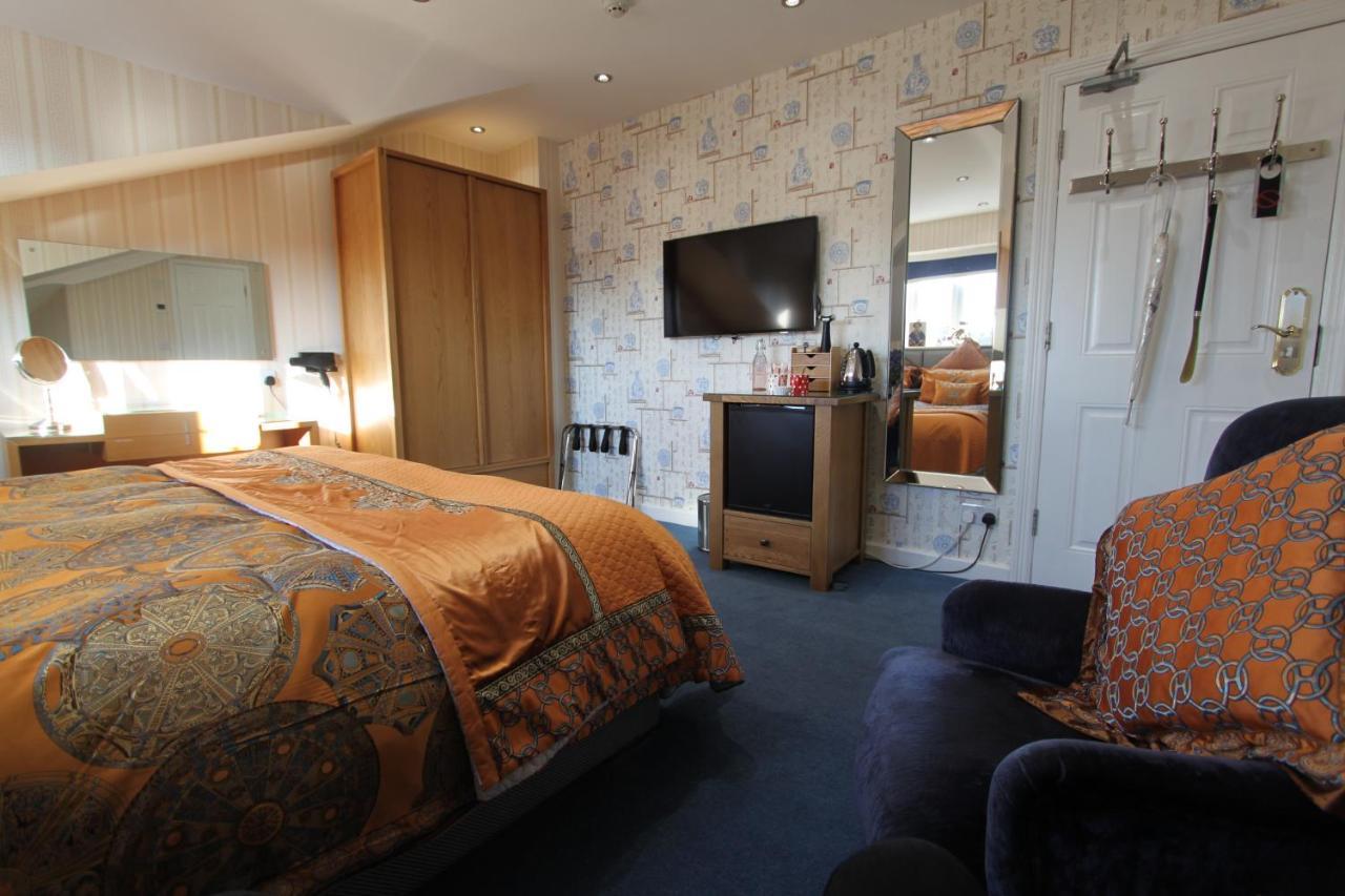 Tower Guest House York Bagian luar foto