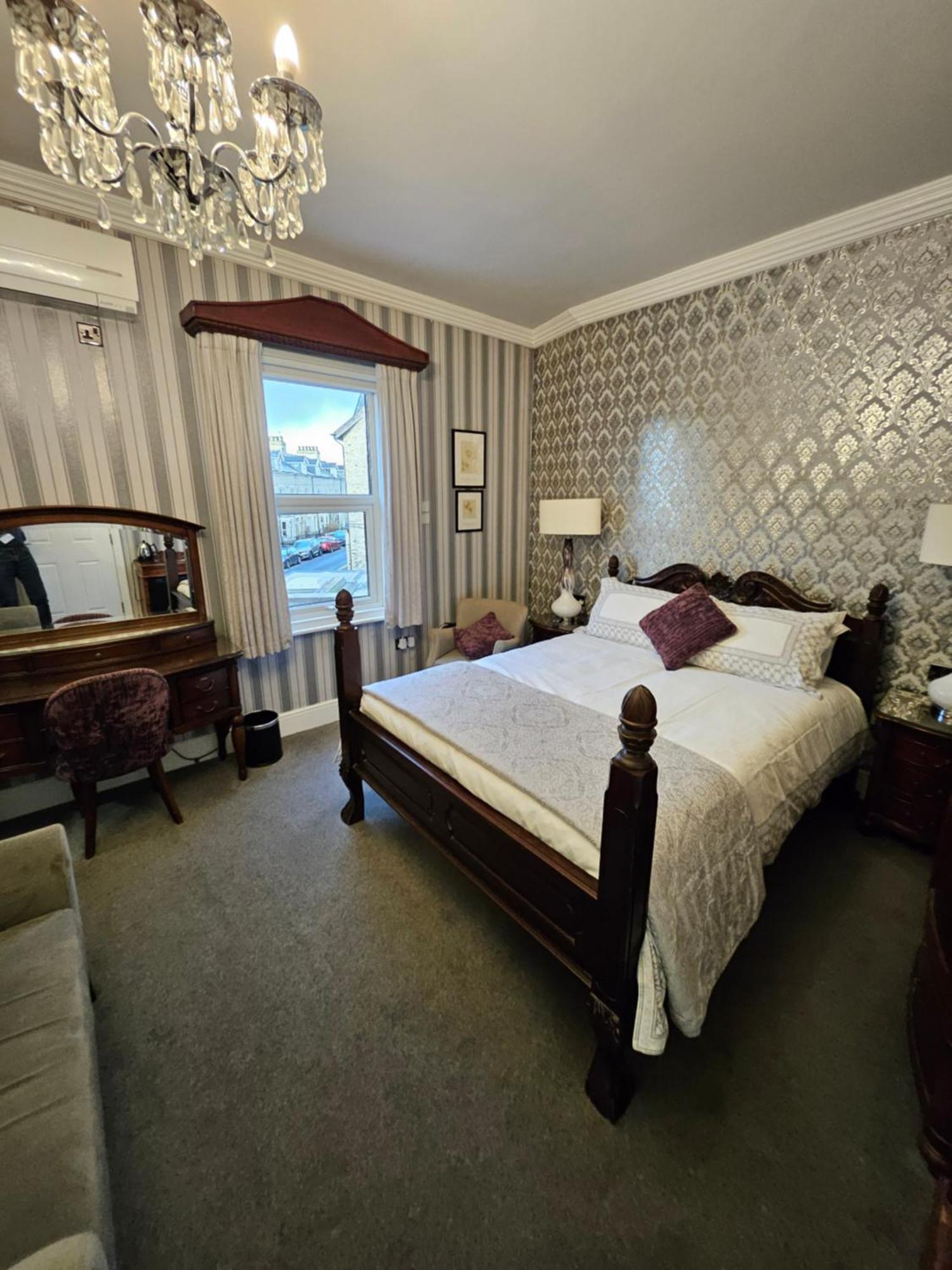 Tower Guest House York Bagian luar foto